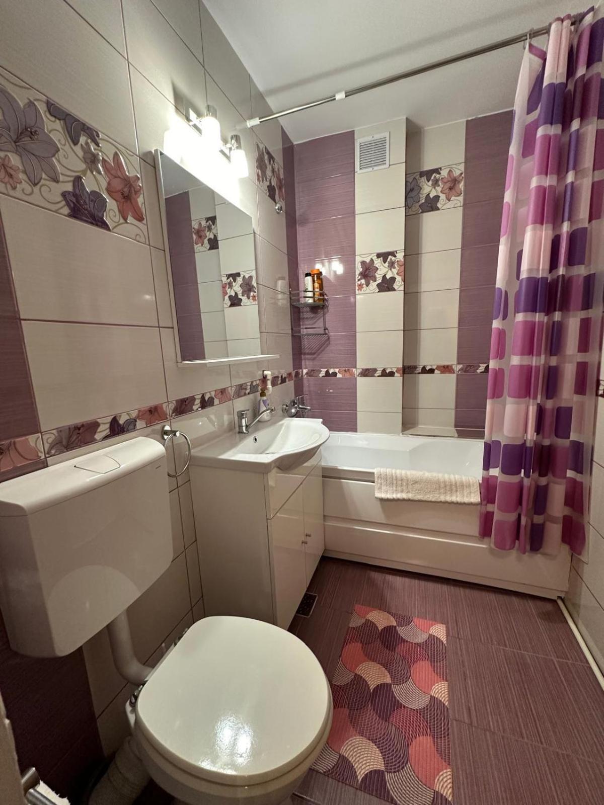 Apartament Central Deva Lägenhet Exteriör bild